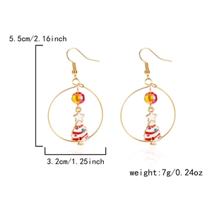 Detail view of Christmas tree earrings with dimensions 5.5cm height and colorful rhinestones