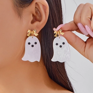 Cute ghost earrings with pearl finish and gold bows for Halloween jewelry style