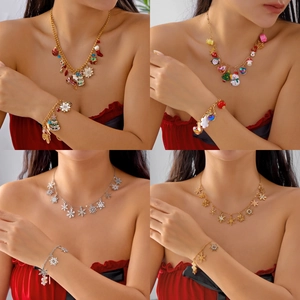Christmas Alloy Rhinestone Enamel Necklace Bracelet Set Snowflake Elk Xmas Tree Festive Jewelry For Women Wedding Party