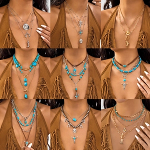 Western Cowboy Boho Mehrlagiges Halsketten Set Legierung Türkis Stierkopf Kaktus Hut Stiefel Anhänger Damen Schmuck