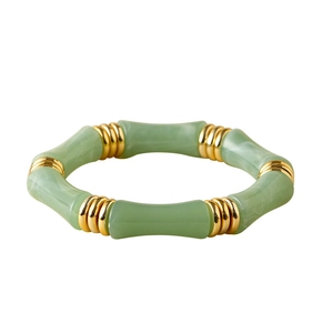 Bracciale a bambù in resina verde chiaro con anelli in metallo dorato retrò