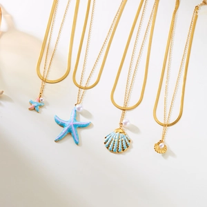 Collares bohemios de doble capa con colgantes de estrella de mar y detalles de perlas