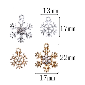 Schneeflocken Anhänger mit Zirkonia in Gold und Silber, Größen von 13mm bis 22mm