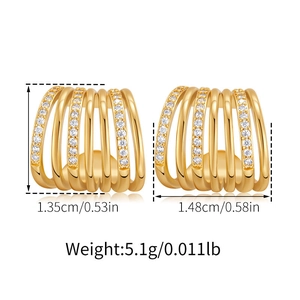 Detailed size chart showing 1.35cm height for 18K gold plated multi-layer ear cuffs