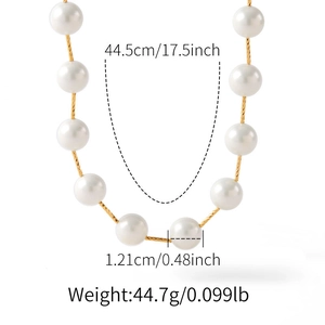 Gedetailleerde maattabel met 44,5 cm lengte en 1,21 cm pareldiameter op gouden ketting