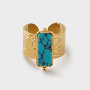 Vintage gold hammered wide ring with turquoise gemstone centerpiece for women