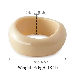 Detail showing acrylic bangle dimensions inner diameter 9.1cm and width 3.6cm