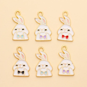 Lot de 6 adorables pendentifs lapin en émail avec nœuds colorés et contours dorés
