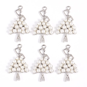 Lot de 6 pendentifs ballerine avec perles blanches et métal argenté pour création bijoux