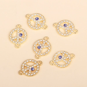 Ciondoli Evil Eye Peace placcati in oro con strass bianchi per la creazione di gioielli