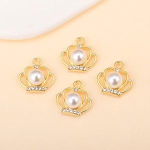 Pendentifs couronne dorée avec perle et strass pour la création de bijoux DIY
