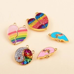 Rainbow Best Friends heart and unicorn pendants with glitter enamel in gold plating
