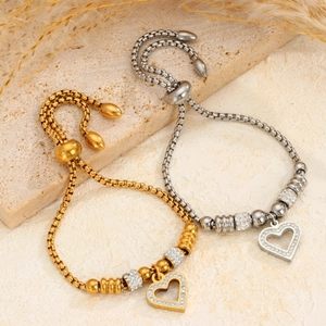 Bracciali a catena box regolabili in acciaio al titanio con ciondoli a cuore con pavé
