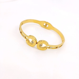 Bracciale in acciaio al titanio oro rosa con numeri romani e cristalli brillanti