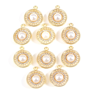 Détail de 10 pendentifs en alliage doré avec perles blanches et strass étincelants