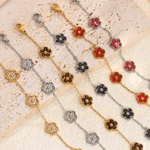 Bracelet Fleur à Cinq Pétales Acier Titane Plaqué Or 18K Zirconium Incrusté Chaîne Ajustable Bijoux pour Femme Cadeau Élégant
