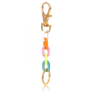 Porte-clés à maillons en acrylique coloré avec fermoir mousqueton doré sur fond blanc pur
