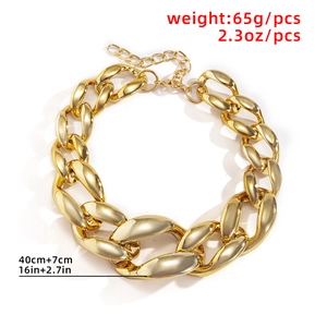 Detailed specs of the chunky gold curb chain necklace with size and weight info