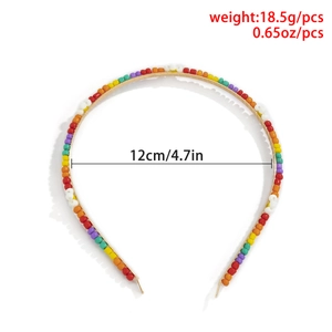 Detailed size view of colorful beaded headband with rainbow daisies and 12cm diameter