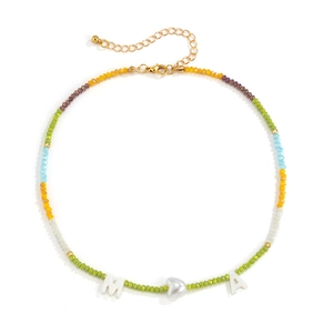 Kleurrijke gefacetteerde kralenketting met M A letters en zilveren hart hanger