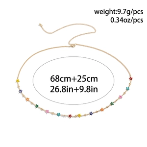 Chaîne de taille dorée avec pendentifs étoiles colorés, 68cm plus 25cm extension