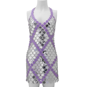 Catena per il corpo con scollo a V e paillettes viola e argento in design a maglia vuota