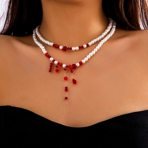Gothic choker set with white pearls and red blood-drop crystal tassels for Halloween