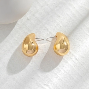 Polished gold teardrop dangle earrings with minimalist mirrored surface for women