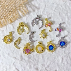 DIY Schmuckherstellung Anhänger Vergoldetes Kupfer Micro Pave Strass Stern Mond Sonne Planet Regenschirm Herz Charms Für Halskette Armband Herstellung Damen Schmuck