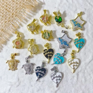 Pendentifs Vintage en Alliage Plaqué Or 18K Zircone Émail Serpent Cœur Poisson Tortue pour Femmes DIY Collier Fabrication de Bijoux Accessoires Charms