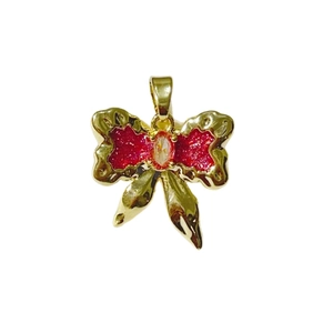 Feiner 18k vergoldeter Schmetterlingsanhänger mit roter Emaille und Zirkonia-Stein