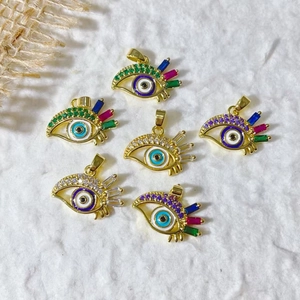 Pendentif Œil Maléfique En Cuivre Plaqué Or 18K Avec Design De Cils En Zirconium Coloré Charme Bohème Pour Création Bijoux Femme