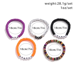 Dettaglio del set di 5 braccialetti elastici per Halloween con peso e dimensioni