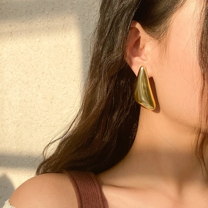 Pendientes de gota dorados gruesos para mujer de estilo punk vintage minimalista en modelo