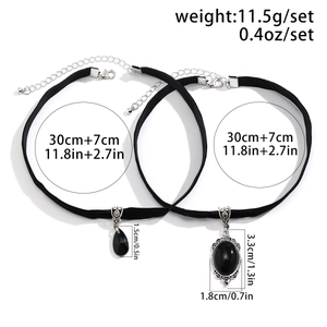 Gothic Choker-Set Detail mit schwarzem Samtband, Rubin-Spinne Anhänger und Abmessungen
