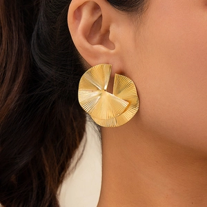 Geometric Alloy Heart Drop Earrings For Women Gold Silver Plated Disco Ball Fan Shape Minimalist Jewelry Stainless Steel Post