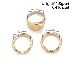 Details zum 3er-Set Goldene Lava-Ringe mit 1,7 cm Innendurchmesser und 11,8 g Gewicht
