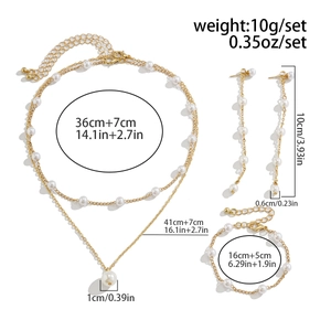 Détails de la parure de perles avec dimensions du collier, des boucles et du bracelet