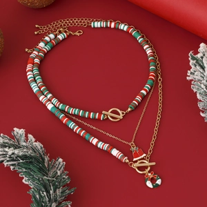 Driedelige kersthalsketting set met rood-groene polymeerklei kralen en bel hanger