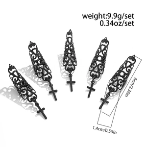 Gotische schwarze Fingerhüllen-Ringe mit Kreuzanhängern im 5er-Set, filigranes Design