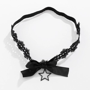 Schwarzes Spitzen-Beinband mit Satinschleife und Metallstern-Anhänger