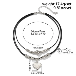 Detailed view of double-layer beaded heart necklace with sizing and weight annotations
