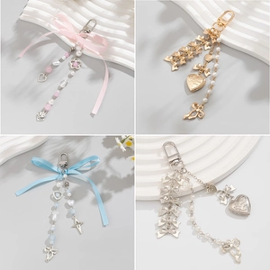Porte-clés Nœud Papillon Künstliche Perle d'imitation Cœur Alliage Pendentif de Sac Ruban Nœud Accessoire de Mode pour Femmes Filles