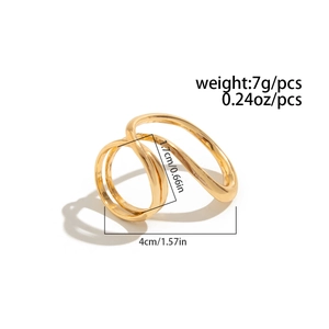 Detailed dimensions of a gold-tone irregular alloy bracelet with weight and size data