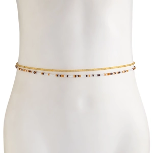Détail d'un ensemble de perles de taille bohème avec des chaînes élastiques multicolores