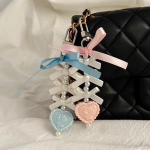 Sweet Bowknot Heart Pendant Keychain With Imitation Artificial Pearl Alloy Acrylic Webbing Bag Charm For Women Girls Accessory