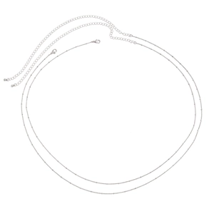 Detail of silver double-layered snake chain body jewelry with adjustable lobster clasp