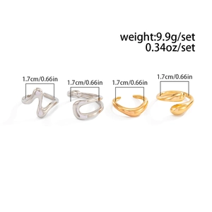 Detail view of 4-piece ring set with 1.7cm diameter size marking and wave design