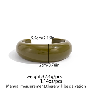 Detailed size specifications of the chunky olive green acrylic cuff bracelet with dimensions