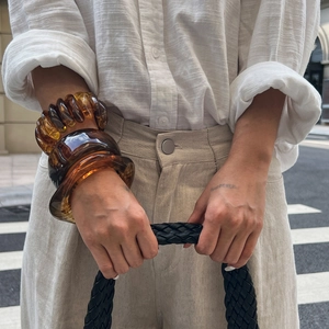 Ensemble de joncs en résine ambre avec bracelets rétro spirale et larges empilables